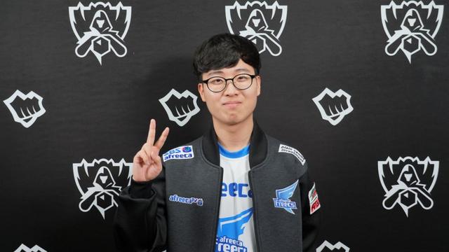 向其首位会 向其首位会