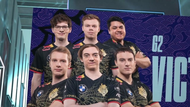 对自己不断 对自己不断